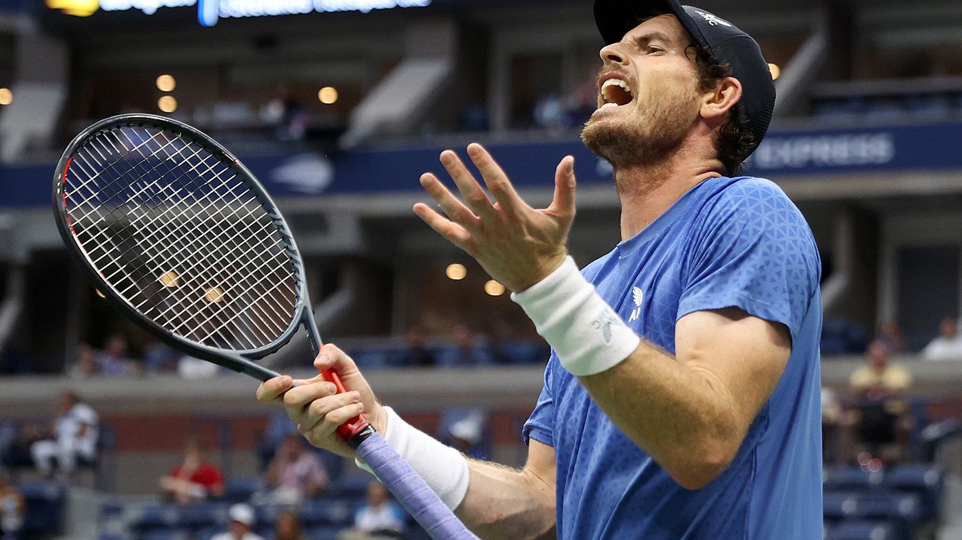 Andy Murray shows his frustration during his loss to Stefanos Tsitsipas.