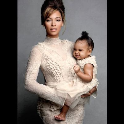 5. Beyonce being flawless, Blue Ivy being grumpy. Likes: 2.3 million. Comments: 52.9k.