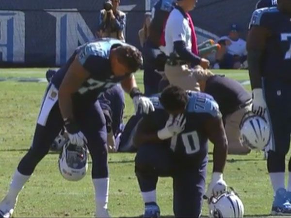 NFL player inconsolable after teammate's injury