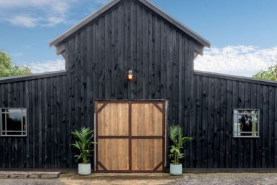 Million-dollar home in Victoria looks like a standard barn, but the interiors will surprise