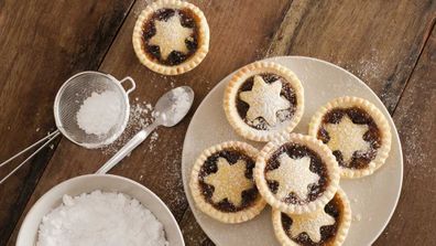 Fruit mince tarts