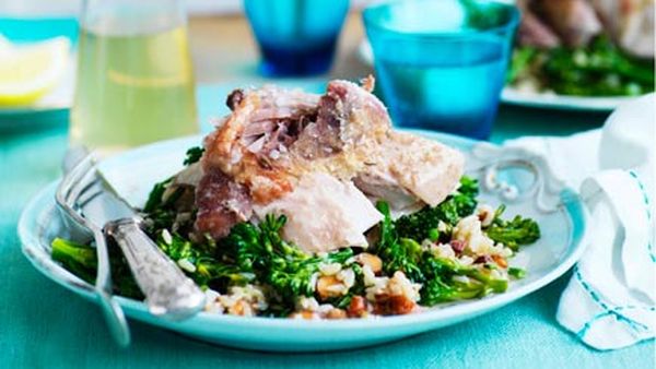 Braised turkey with brown rice and broccolini