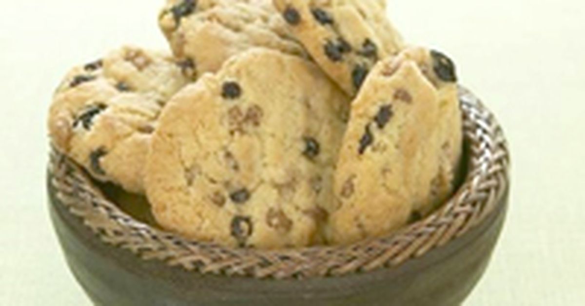Nanny Tickner's chocolate chip cookies - 9Kitchen