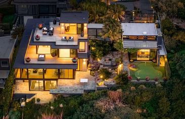 Aerial photo of the five-bedroom mansion on Hanene Street in Auckland's Saint Heliers.