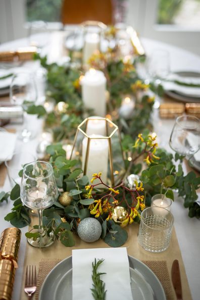 Christmas Table Decorations: How To Style A Rustic Table Setting On A Budget