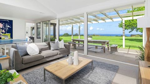 Property real estate house home Mornington Peninsula sea view vista ocean 