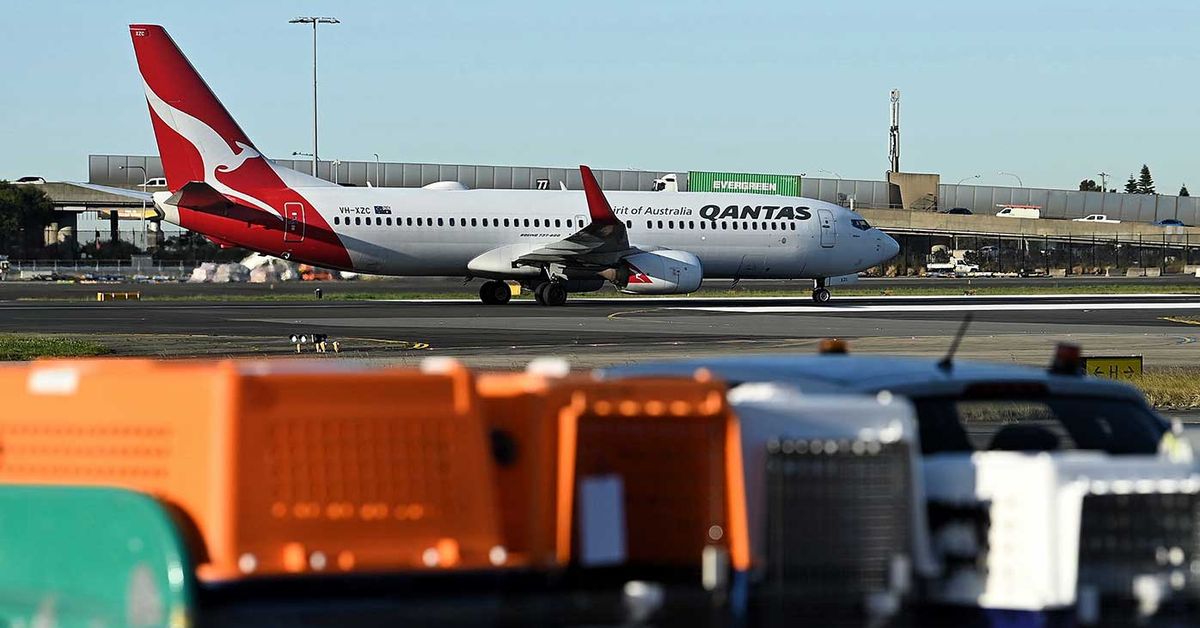 Qantas records $1.9 billion loss as it takes off again after pandemic – 9News