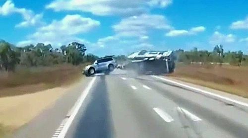 As Australia's caravan landscape continues to boom under no international conditions, new warnings have been raised following a number of horror towing crashes. 