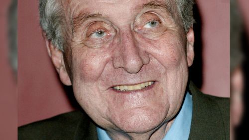 Patrick Macnee, star of 1960s TV show The Avengers, dies aged 93