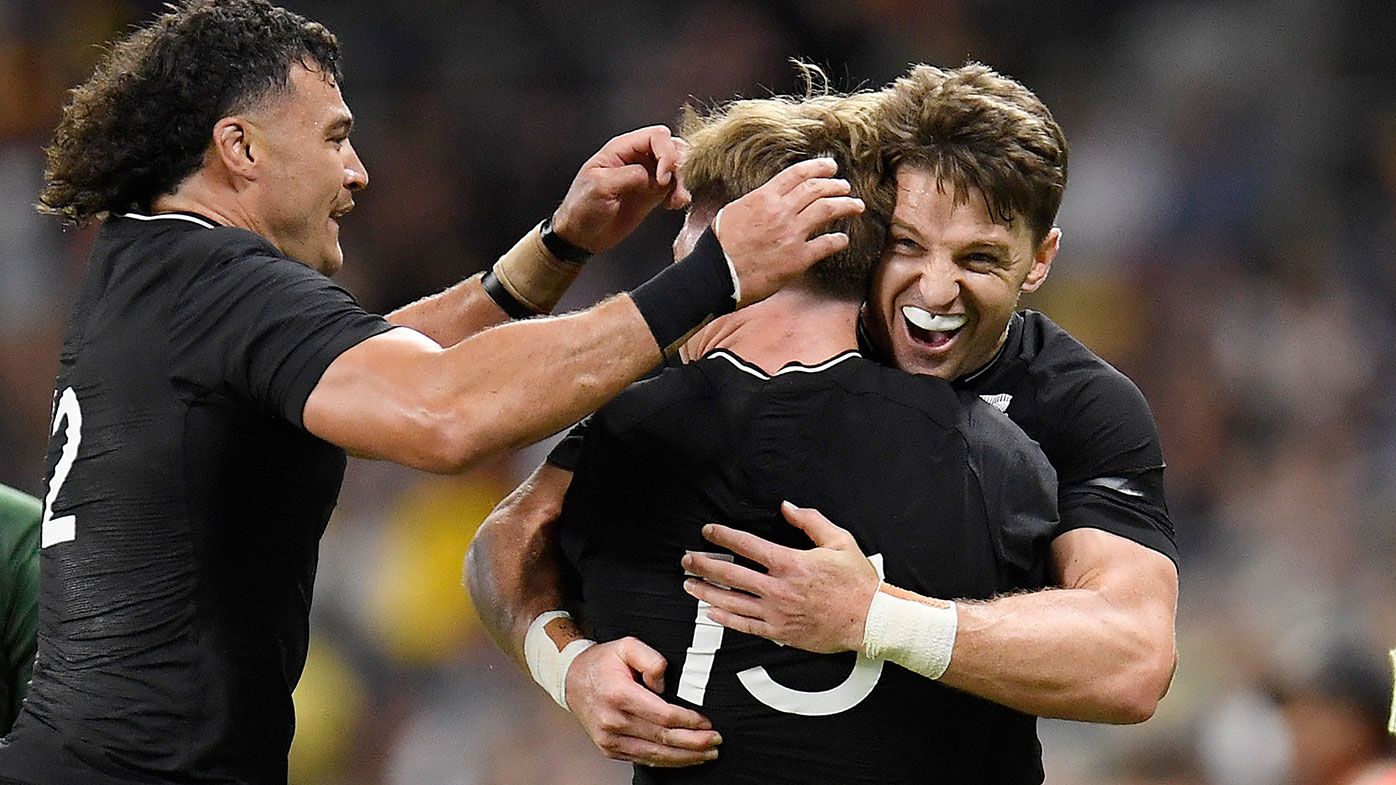  The All Blacks celebrate after winning the Rugby Championship match between the New Zealand All Blacks and the South African Springboks at QCB Stadium on September 25, 2021 in Townsville, Australia. (Photo by Ian Hitchcock/Getty Images)