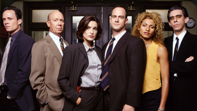 Law &amp; Order SVU cast season 1: L-R: Dean Winters, Dann Florek, Mariska Hargitay, Christopher Meloni, Michelle Hurd and Richard Belzer.