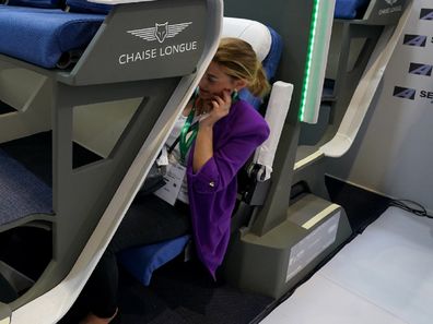 new plane seat double decker