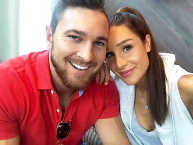 Fitness mogul Kayla Itsines, selfie, Instagram, ex Tobi Pearce