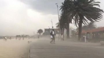 ‘Tornado-like’ conditions strike Melbourne