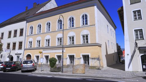 Austrian goverment appears divided on what to do with Hitler's house