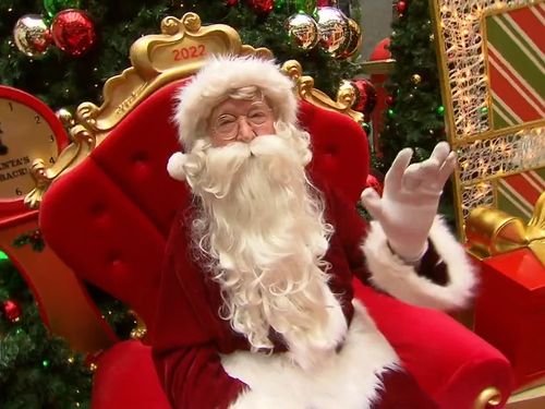 Harold has spend more than three decades spreading Christmas cheer in Melbourne.As Santa, he has been greeting children and parents at Greensborough Plaza in Melbourne's north east for 33 years.