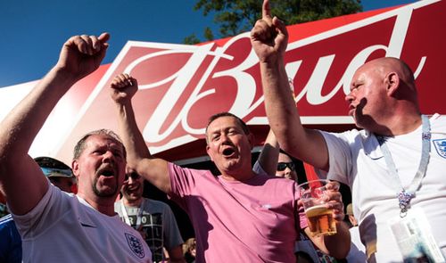 England football supporters enjoy Russian beer at the World Cup but back home there is a shortage. (Getty).