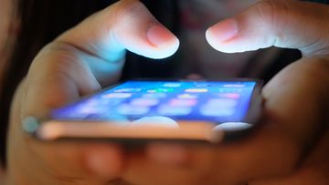 Victorian government could track personal mobile phone data