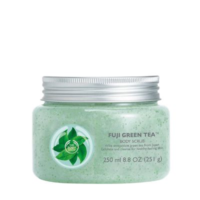 <a href="http://www.thebodyshop.com.au/bath-and-body/body-scrubs/fuji-green-tea-body-scrub#.WoTn8CVuaUk" target="_blank">Fuji Green Tea Body Scrub, $29</a>