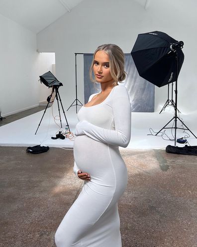 Molly-Mae Hague Love Island UK Season 5 baby bump