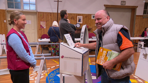 Il candidato di One Nation Darren Hercus ha espresso ieri il suo voto a Nepean.