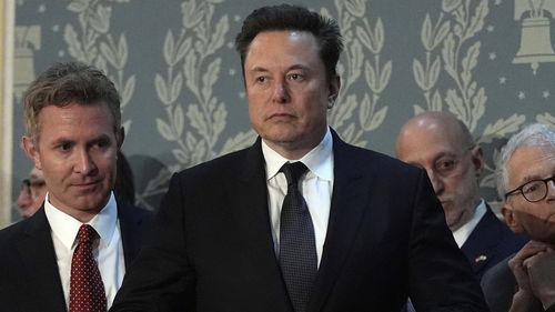 Cards Against Humanity fa causa a SpaceX di Elon Musk per accuse di violazione di domicilio in Texas