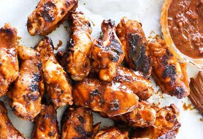 Sticky barbecue chicken nibbles