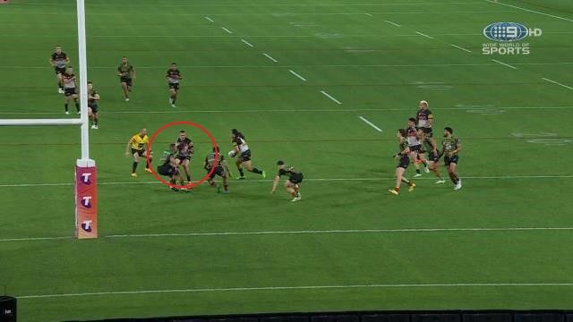'Laughable' Bunker 'howler' sparks uproar in Panthers-Rabbitohs preliminary final