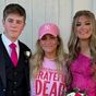 Jamie Lynn Spears poses with her teen daughter for school prom