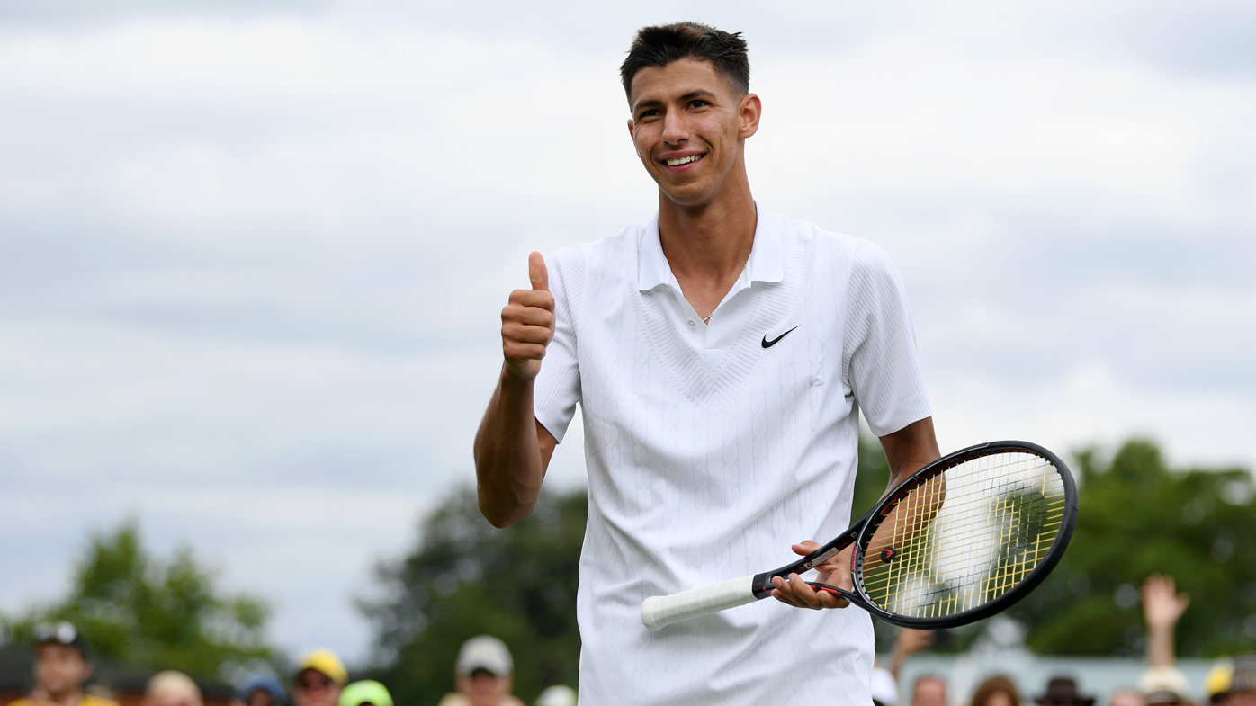 Alexei Popyrin powers into Wimbledon second round with four straight aces 