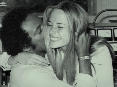 Quincy Jones with third wife US actress Peggy Lipton.