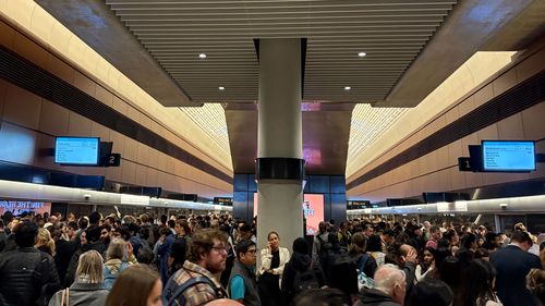 Crowds turned to the Metro line instead of the heavily delayed trains.
