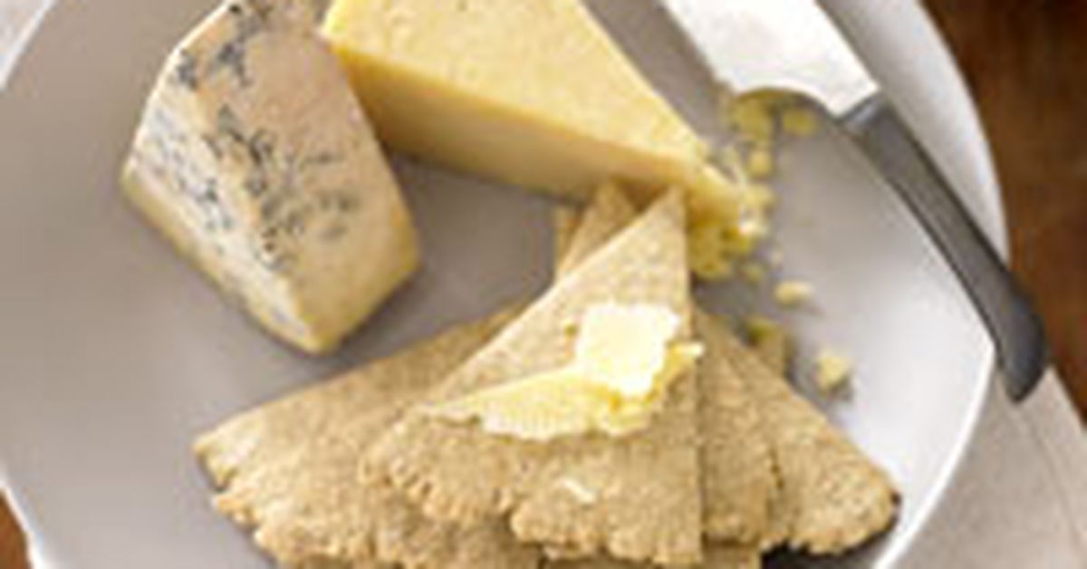 Scottish oat biscuits with cheese - 9Kitchen