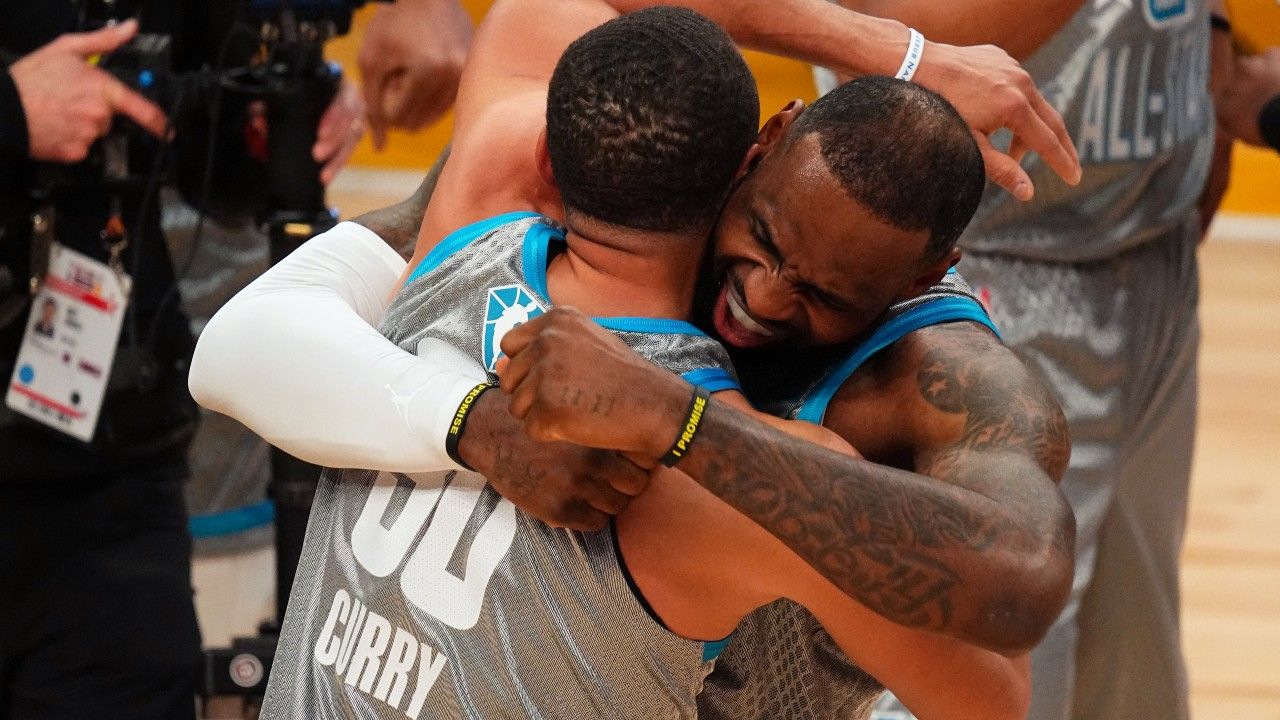 Steph Curry, LeBron James lead Team LeBron to All-Star win