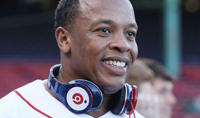 Dr. Dre: headphones