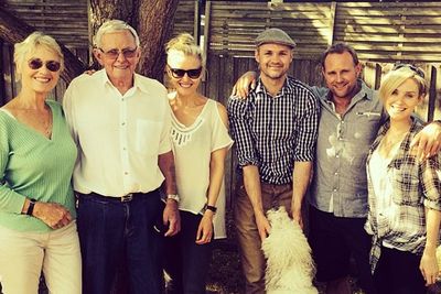 Ex <i>Neighbours</i> star Nicky Whelan flew in boyfriend Chad Michael Murray to Melbourne:  "Me and @chadmurray15 and the tribe !!! Christmas in Australia !!!"