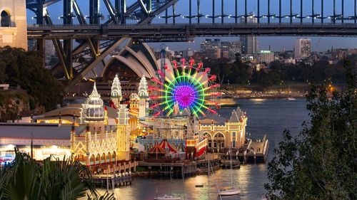 luna park ferris wheel