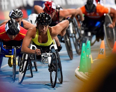 Madi paralympian racing in group