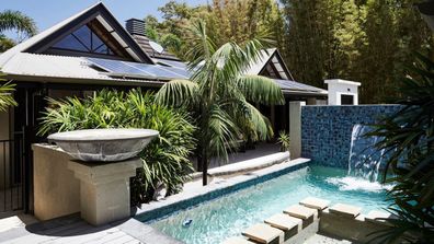 Byron Bay luxury villa Domain beach pool