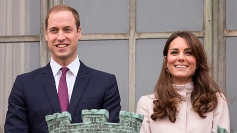 Prince William and Duchess Kate's baby news sparks fake 'royal baby' Twitter accounts