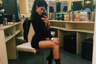 At first look, we thought Kylie was flaunting her high-fash ankle boots for Insta-followers. <br/><br/>On second look, we realised she just wanted to show off her epic bod with a broody quote: "Promise to love you and obey and let you..."<br/><br/>Promise who? Obey what? Let you where?