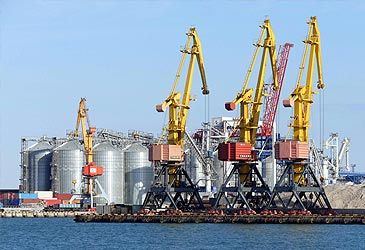 What was Ukraine's No.1 export commodity in 2020?
