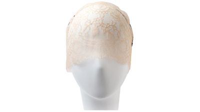 <a href="http://www.farfetch.com/au/shopping/women/maison-michel-liane-veil-headband-item-10711680.aspx?storeid=9531&amp;ffref=lp_41_4_" target="_blank">'Liane' veil headband, $594.39, Maison Michel</a>