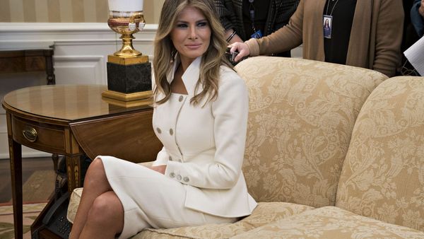 Melania stunned in a Karl Lagerfeld skirt suit. Image: Getty.