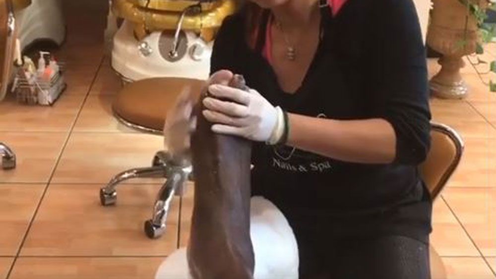 NBA legend Shaquille O'Neal takes his enormous feet for a pedicure