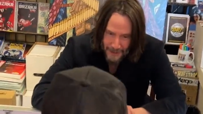Keanu Reeves sweet interaction with fan.