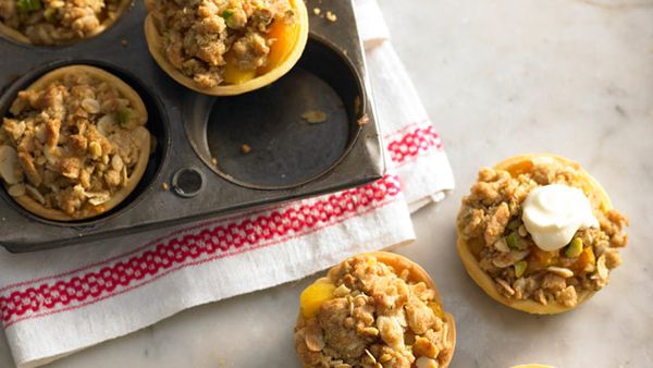 Baby spiced apricot crumbles