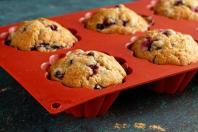 silicone muffin pan