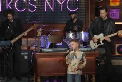 Kelly Clarkson's son Remy performs Frank Sinatra cover