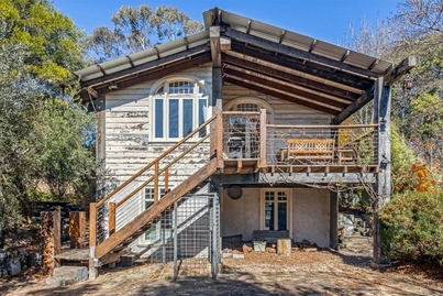 Moo Manor is a charmingly rustic cottage for sale in the Blue Mountains